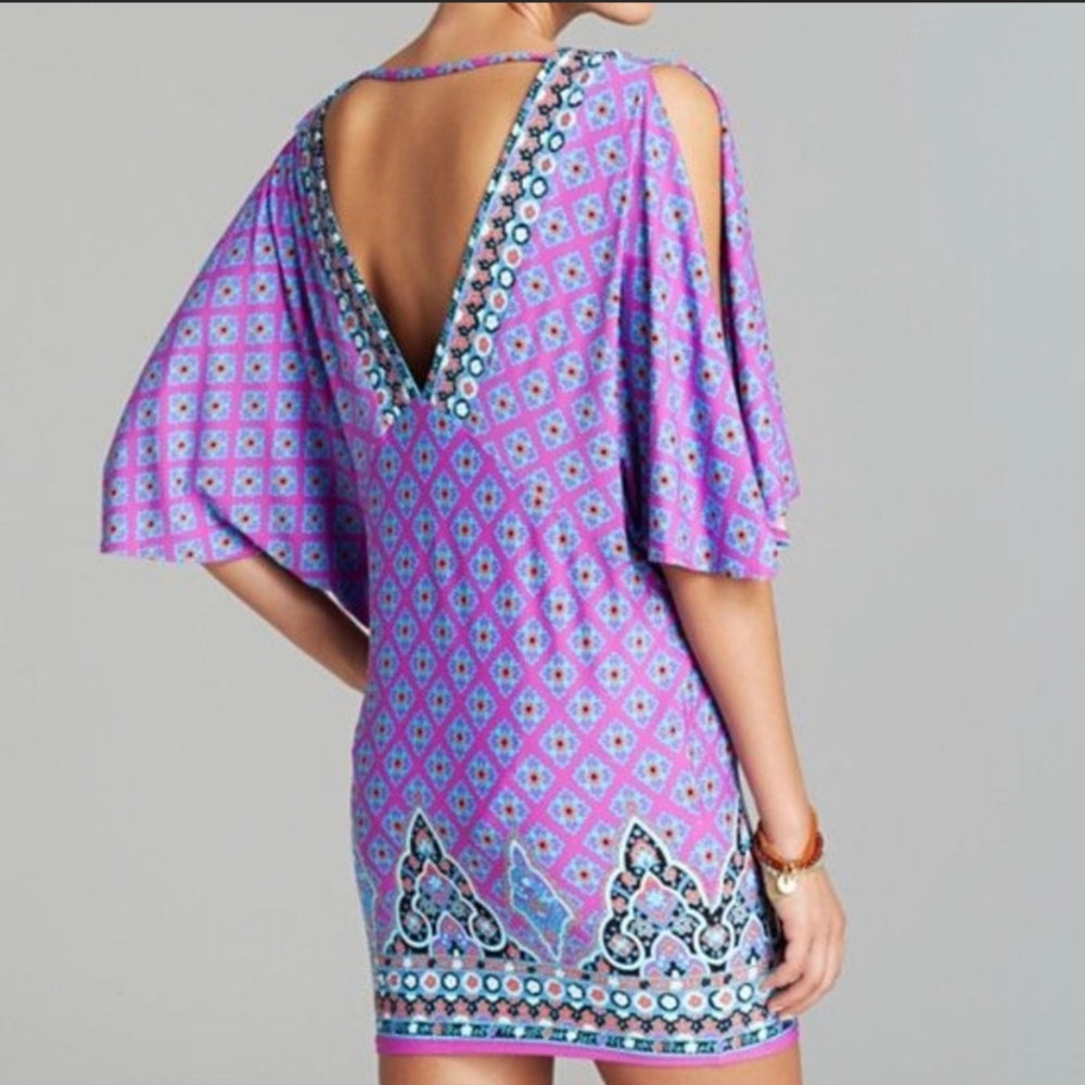 ❤️HOST PICK❤️🏊♀️NANETTE LEPORE SWIM Moroccan Deep V Swim Suit Cover-Up - Picture 1 of 10